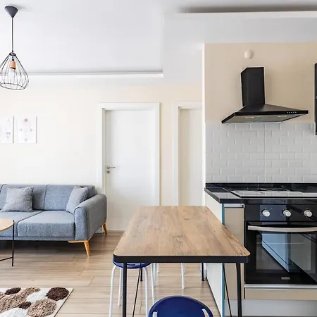 Cozy And Central Flat In Kagithane Διαμέρισμα
